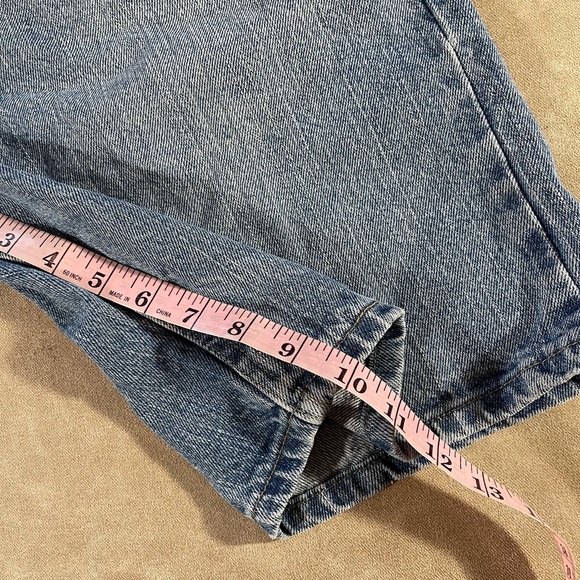 Wrangler Jean Shorts Relaxed Fit Size 32 - Picture 7 of 8